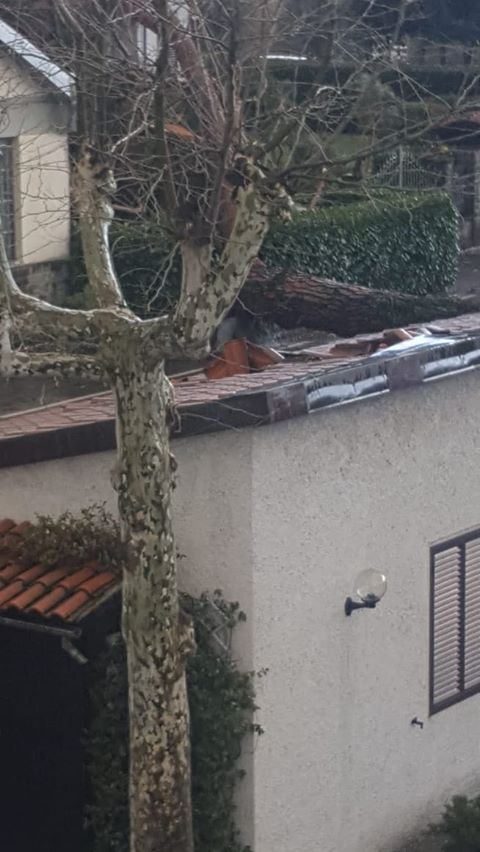 Maltempo Val di Bisenzio e grandine a Vaiano